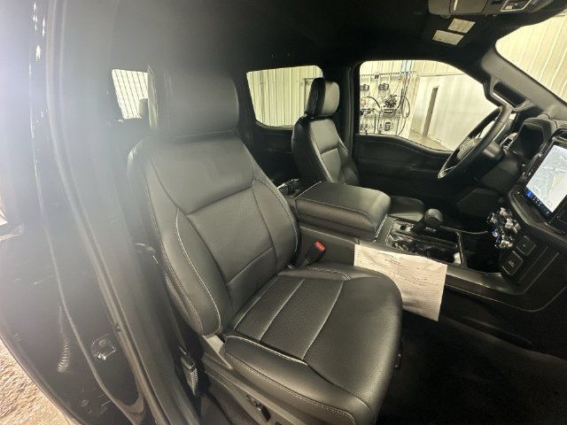 New 2026 Ford F150 Lariat w/ Equipment Group 501A Mid AWD/4WD image 32