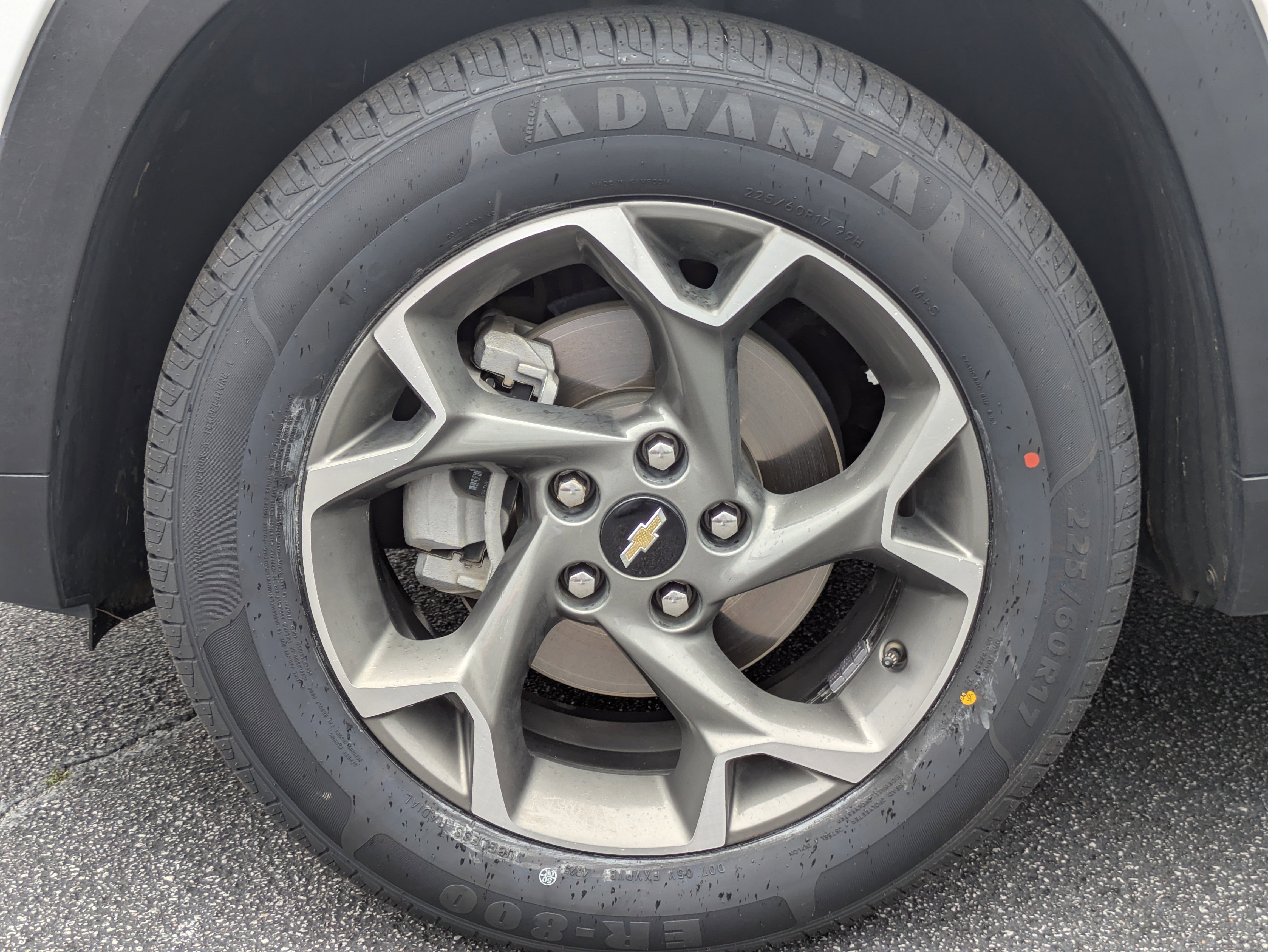 Used 2024 Chevrolet Trax LT w/ Driver Confidence Package image 30