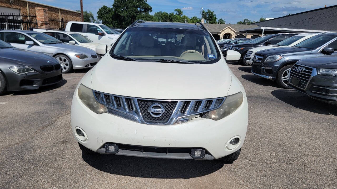 Used 2010 Nissan Murano LE w/ Navigation Pkg AWD/4WD image 3
