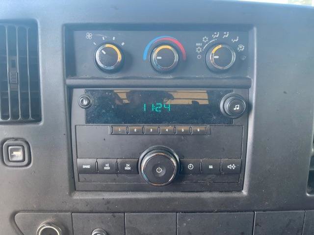 Used 2013 GMC Savana 3500 image 12