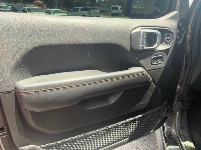Used 2022 Jeep Gladiator Mojave w/ LED Lighting Group AWD/4WD image 16