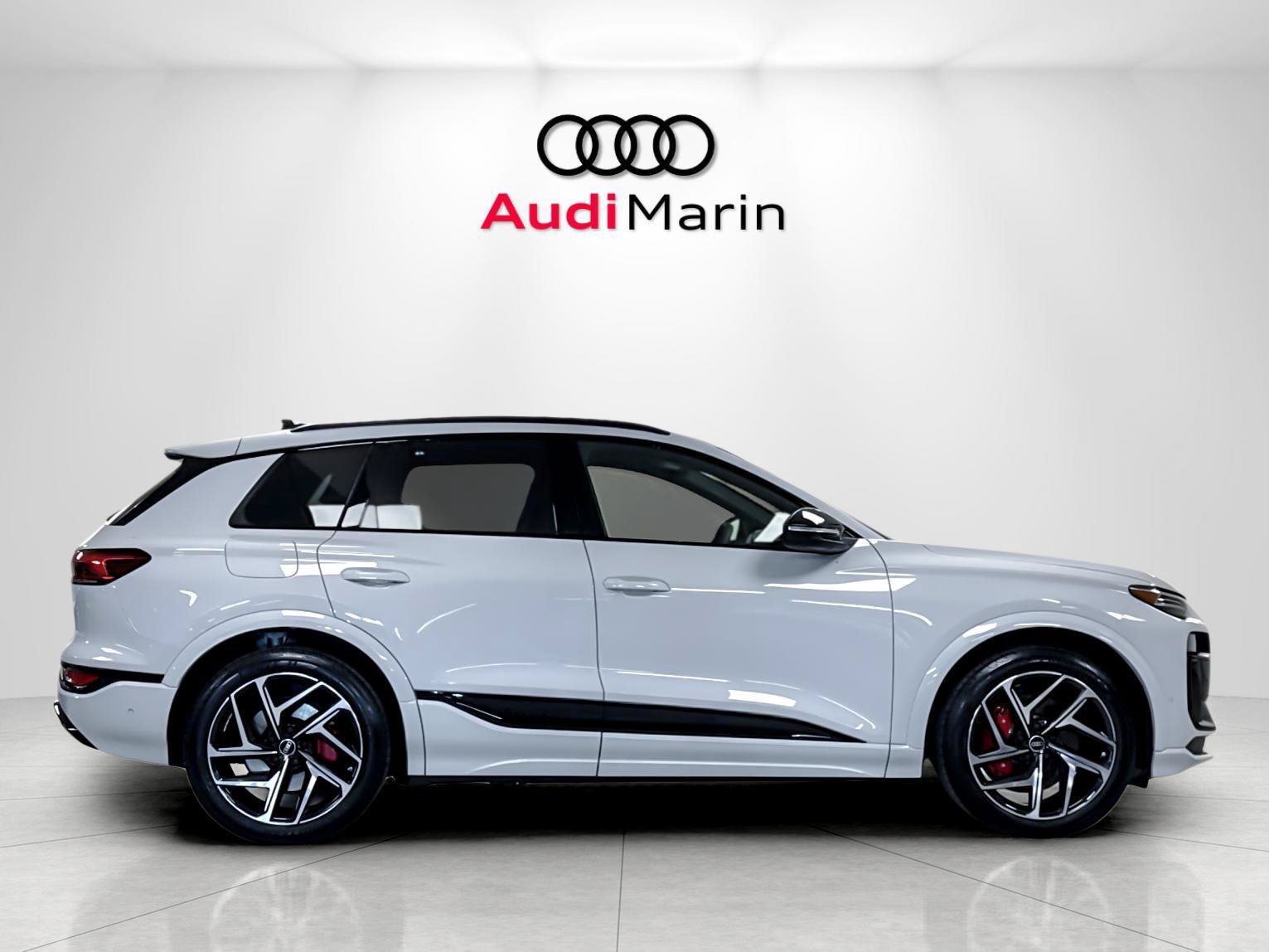 New 2027 Audi SQ6 e-tron Premium Plus AWD/4WD image 6