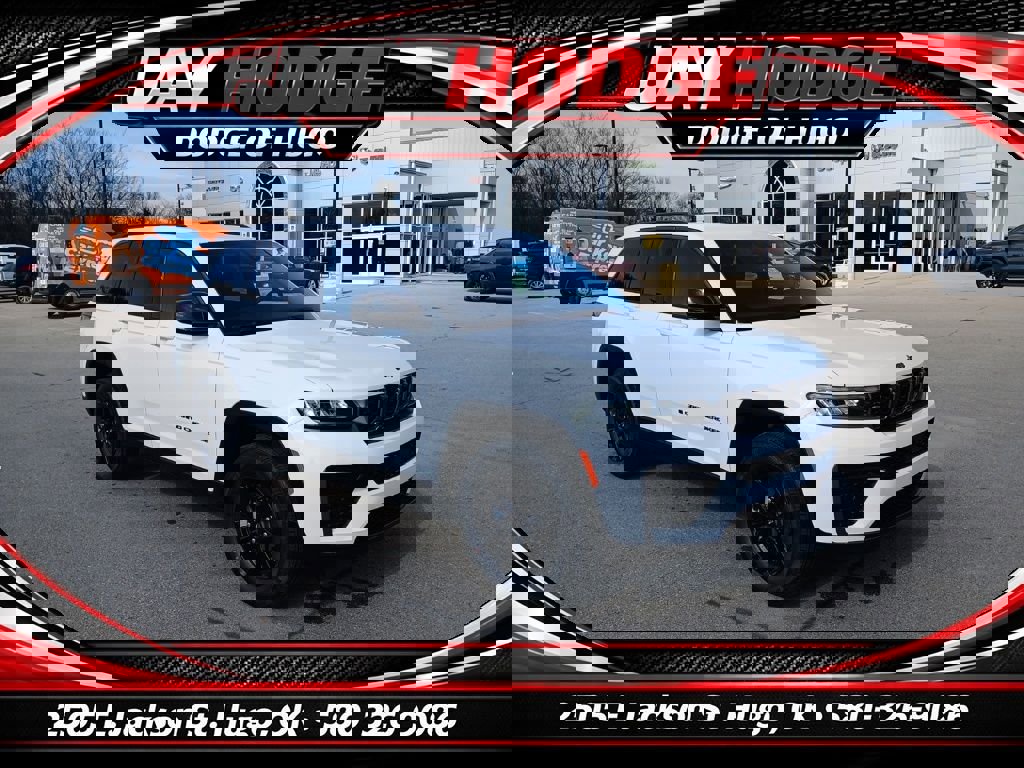 New 2026 Jeep Grand Cherokee Altitude