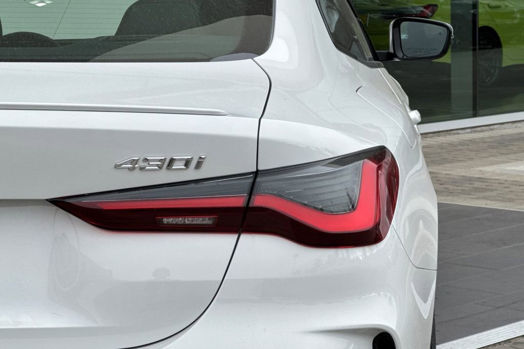 New 2026 BMW 430i Coupe w/ M Sport Package image 32