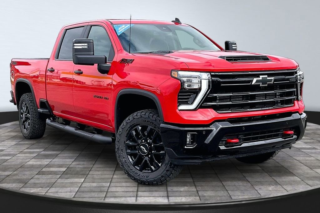 New 2026 Chevrolet Silverado 2500 LT w/ Trail Boss Package video 2