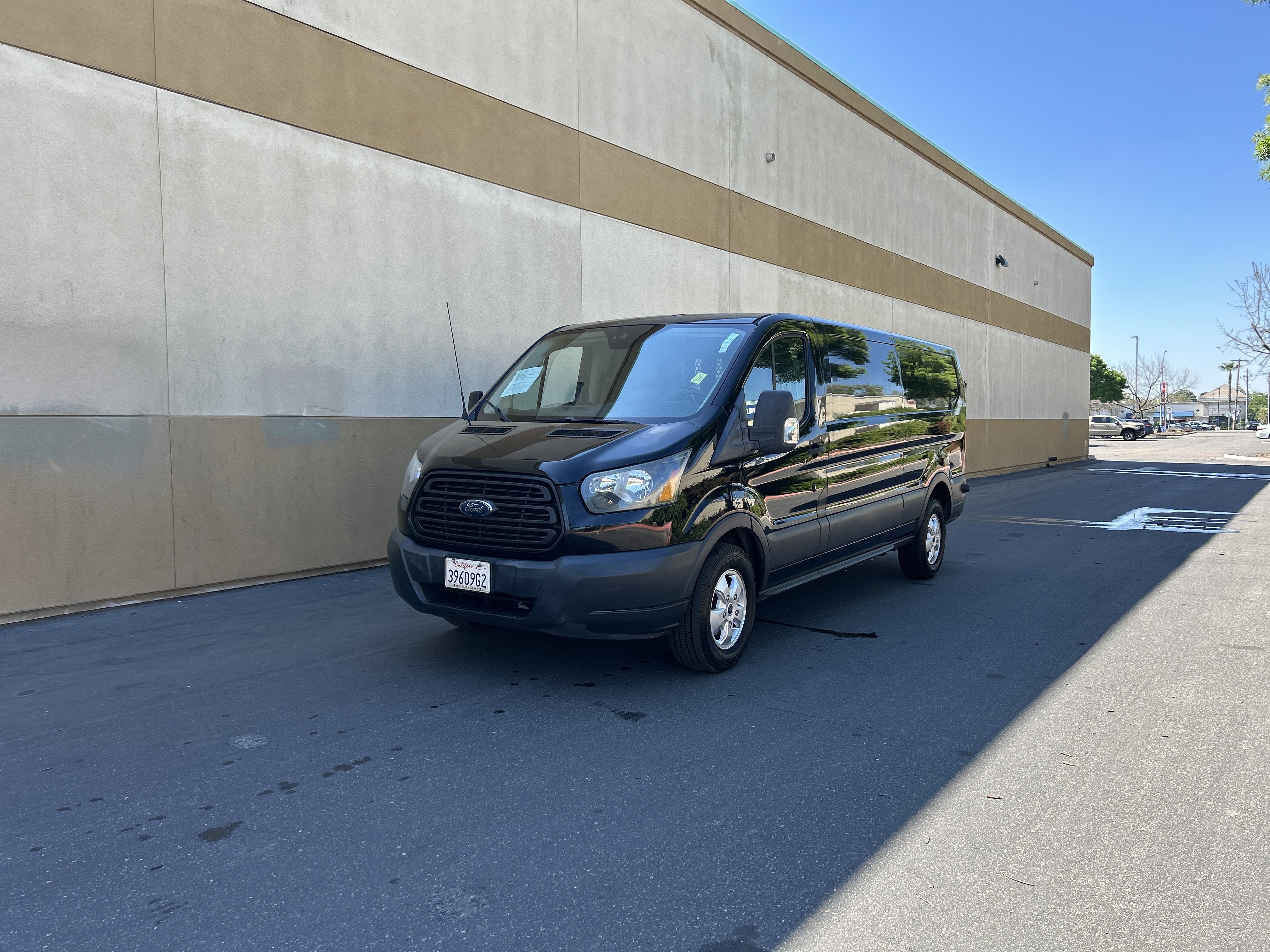 Used 2017 Ford Transit 250 148 Low Roof image 28
