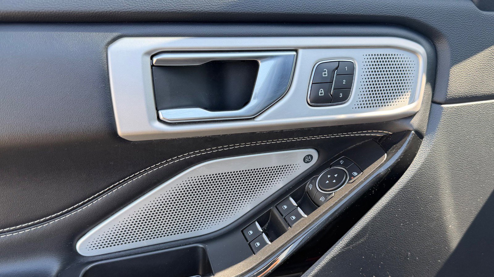 Certified 2021 Ford Explorer ST w/ Equipment Group 401A AWD/4WD image 32