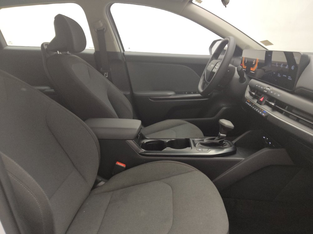 Used 2025 Kia K4 FWD image 21