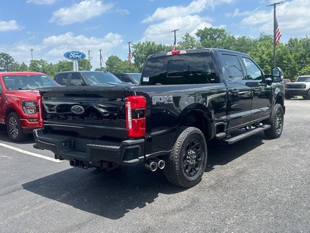 New 2026 Ford F250 Lariat w/ Black Appearance Package AWD/4WD image 38