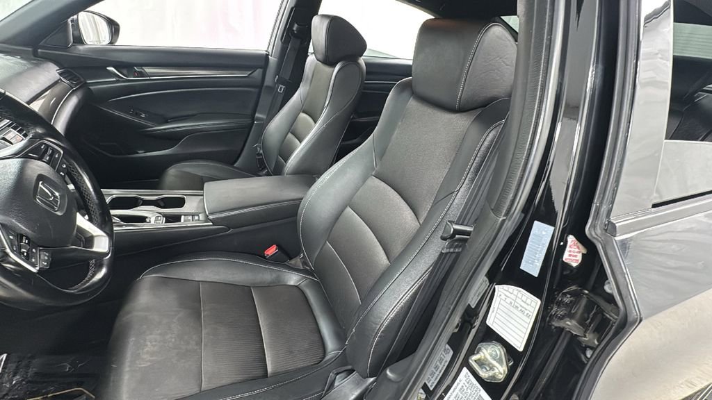 Used 2020 Honda Accord Sport image 10