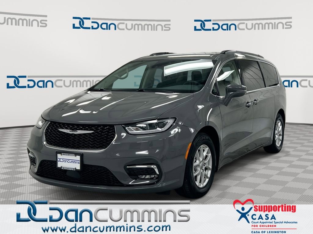 Used 2022 Chrysler Pacifica Touring-L