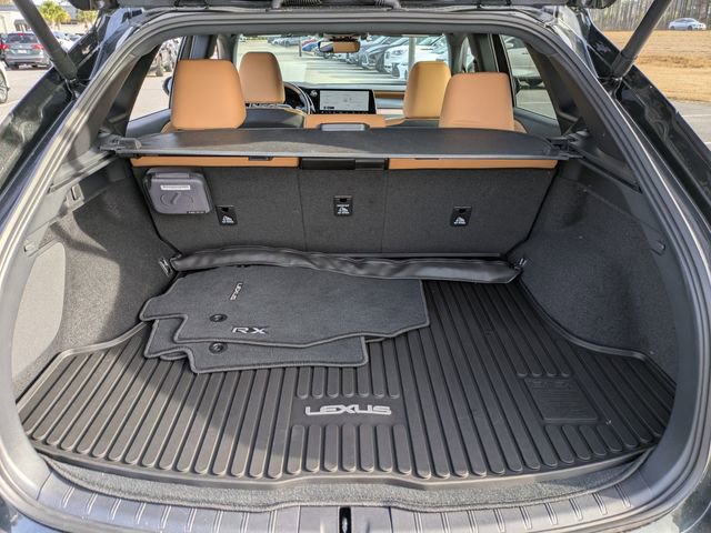 Certified 2025 Lexus RX 350 Premium w/ Accessory Package (Z1) image 13