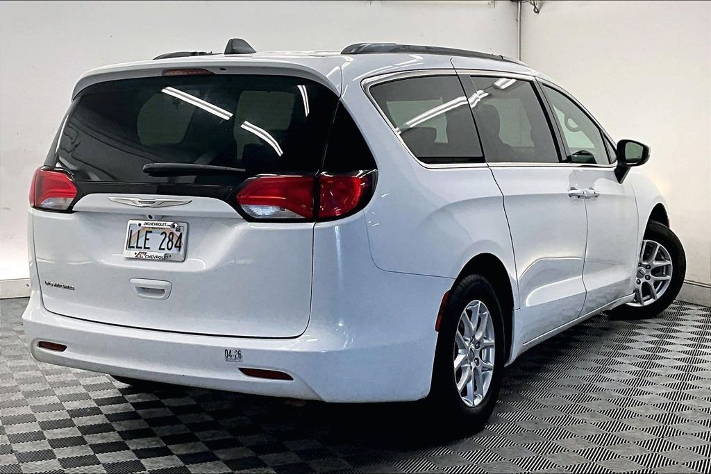 Used 2021 Chrysler Voyager Lxi image 12