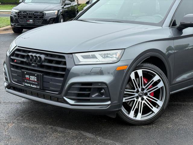 Used 2020 Audi SQ5 Prestige AWD/4WD image 2