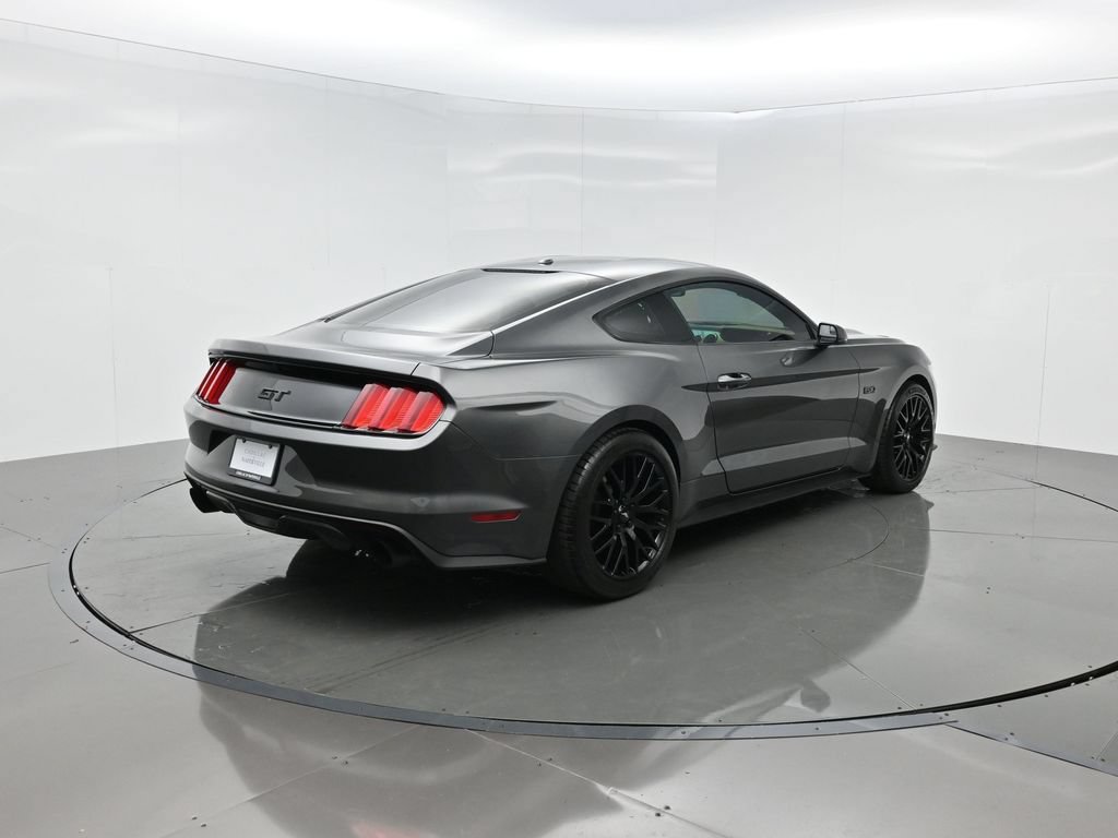 Used 2017 Ford Mustang GT Premium w/ GT Performance Package RWD image 6