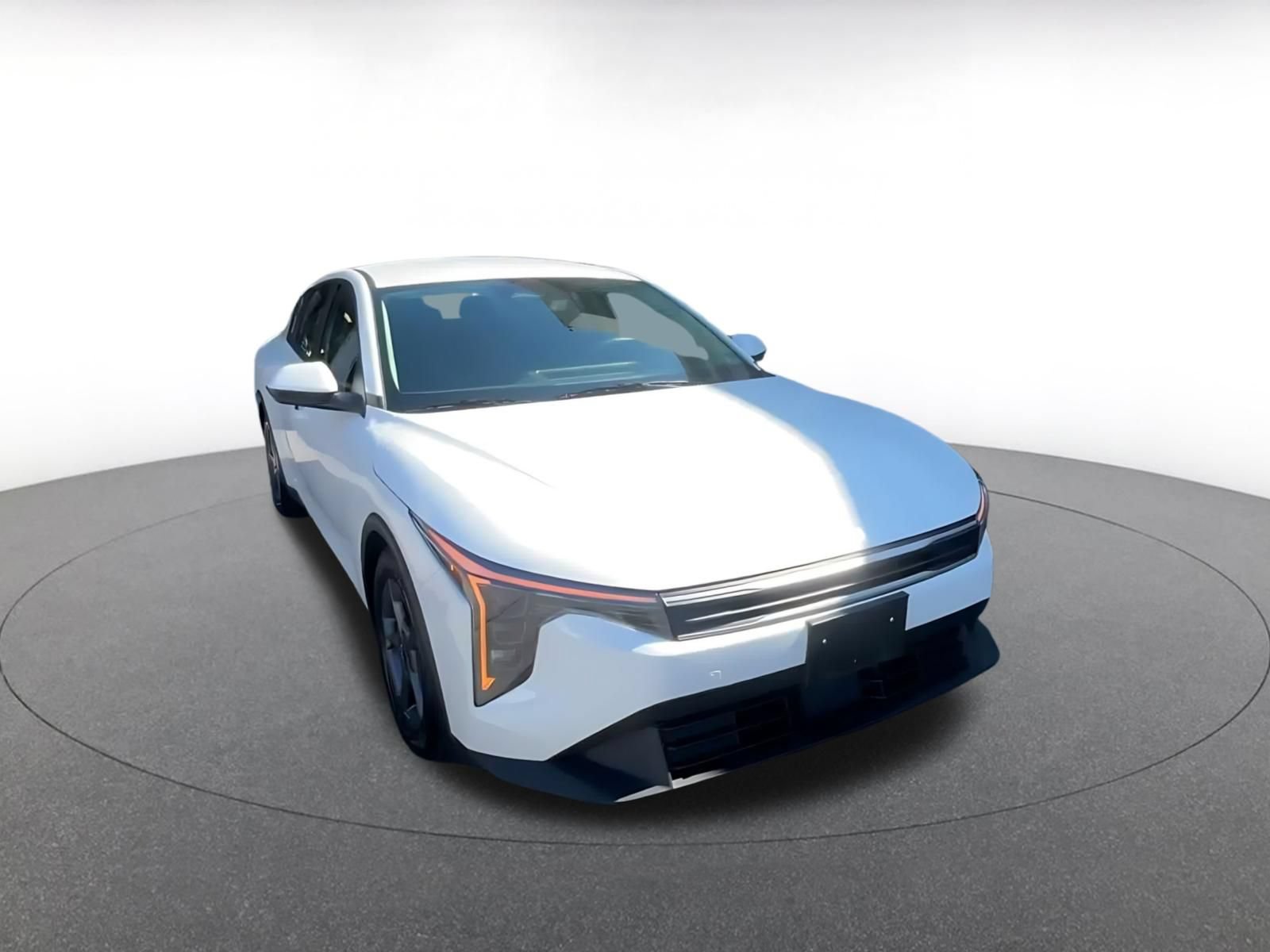 Used 2026 Kia K4 FWD image 3