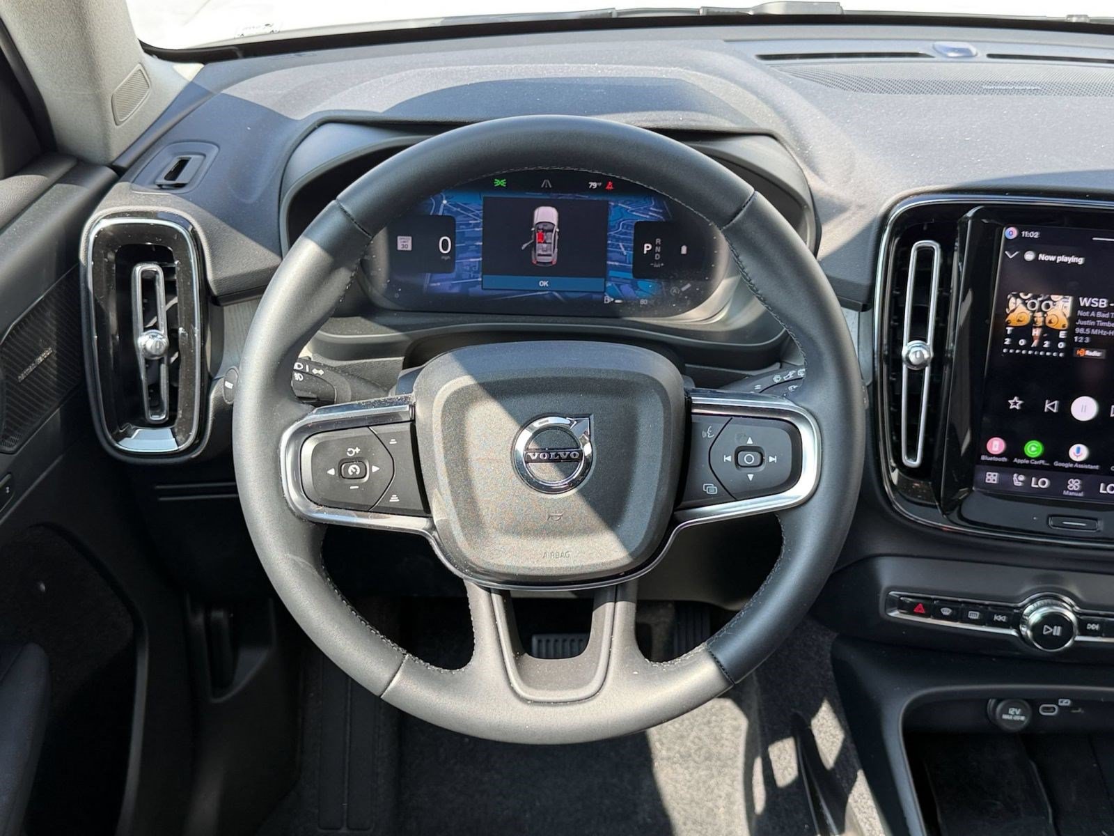 Certified 2026 Volvo XC40 B5 Plus w/ Climate Package AWD/4WD image 11