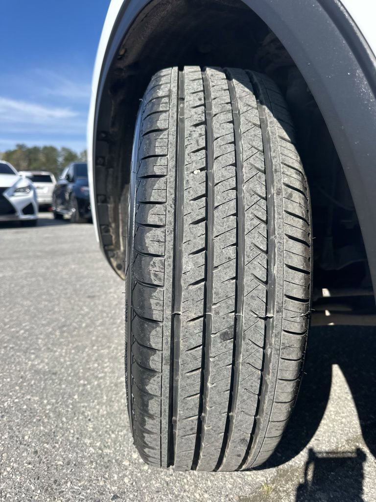 Used 2020 Ford Escape S image 27