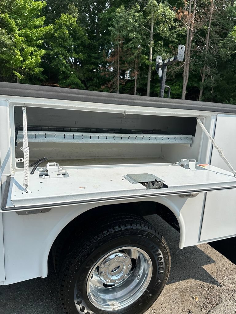 Used 2018 Ford F350 XLT w/ XLT Value Package AWD/4WD image 26