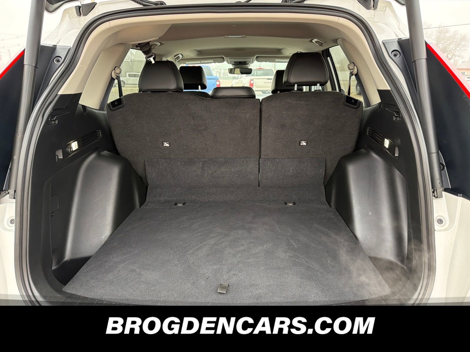 Used 2023 Honda CR-V EX-L image 9