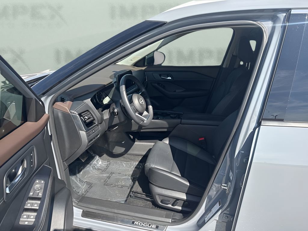 Used 2023 Nissan Rogue SL w/ SL Premium Package AWD/4WD image 9