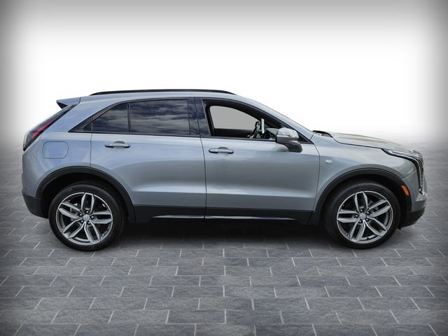 Used 2023 Cadillac XT4 Sport image 4
