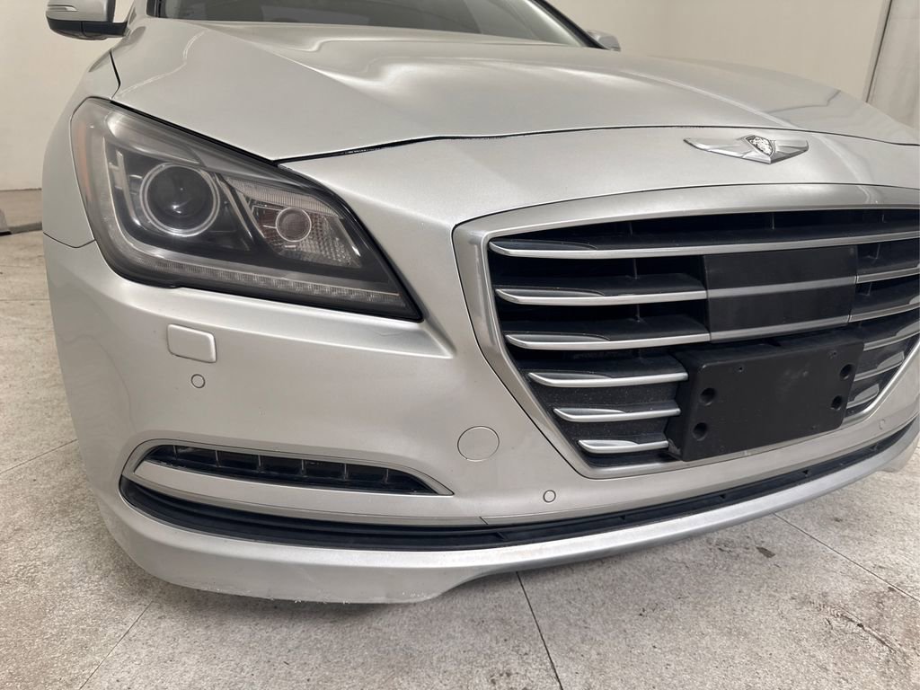 Used 2015 Hyundai Genesis 3.8 w/ Option Group 03 image 11