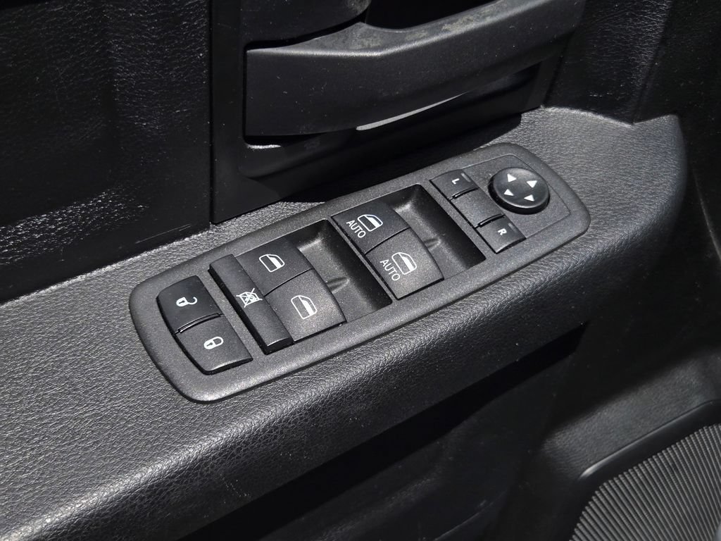 Used 2022 RAM 1500 Tradesman RWD image 11