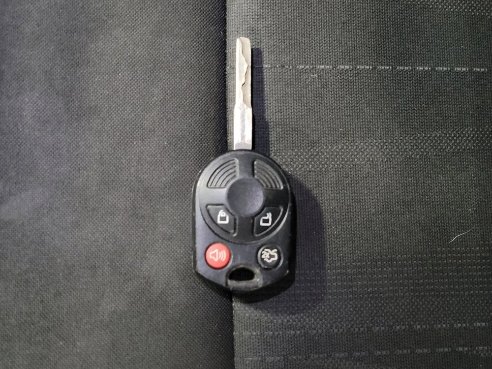 Used 2018 Ford Focus SEL image 32