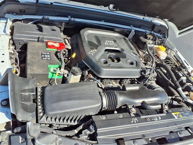 Used 2019 Jeep Wrangler Unlimited Sahara w/ Safety Group image 36