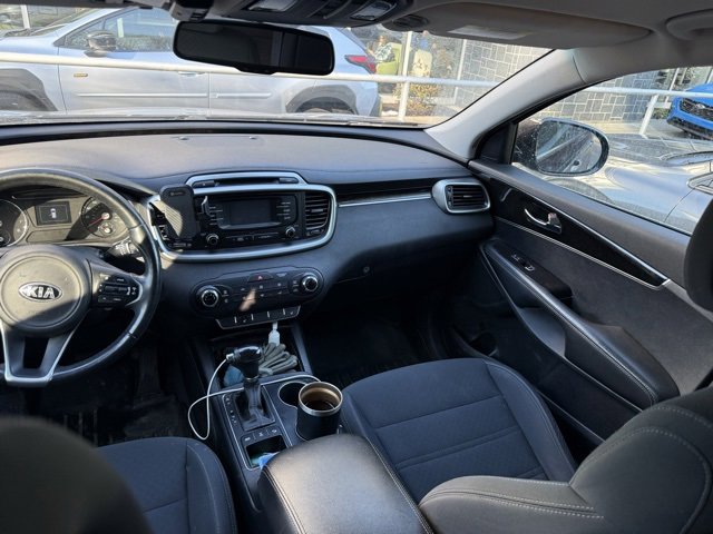 Used 2016 Kia Sorento LX w/ LX Convenience Package image 22