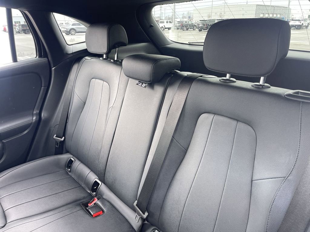 Used 2025 Mercedes-Benz GLA 250 image 34