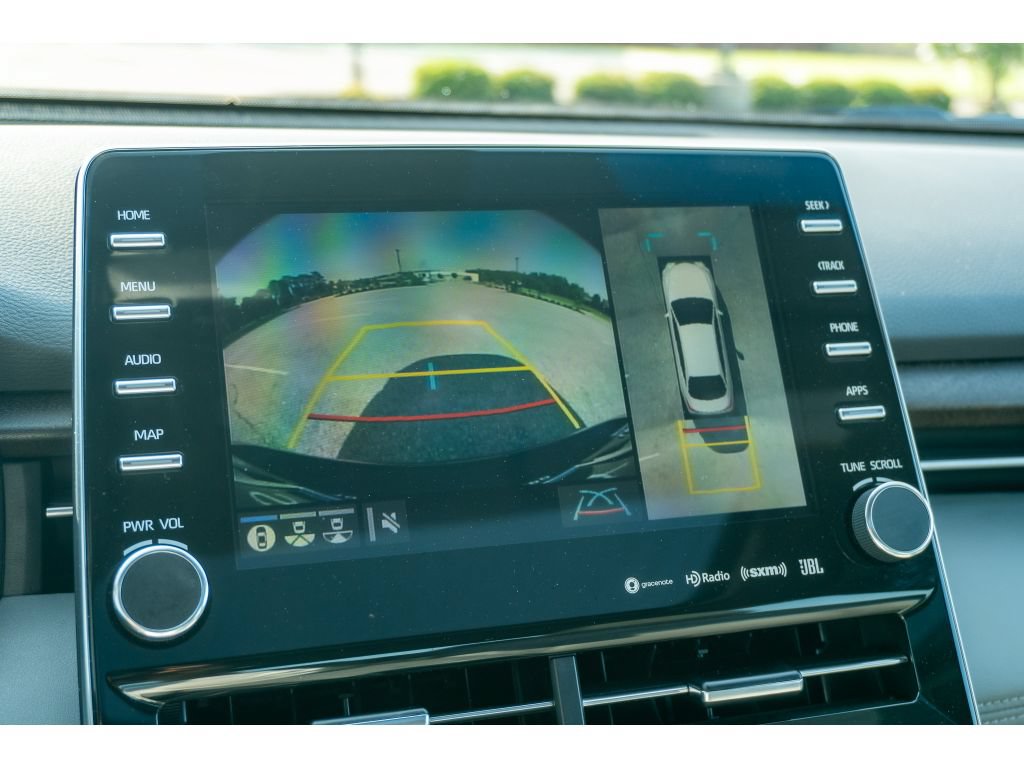 Used 2022 Toyota Avalon Limited w/ Advanced Safety Package FWD image 23
