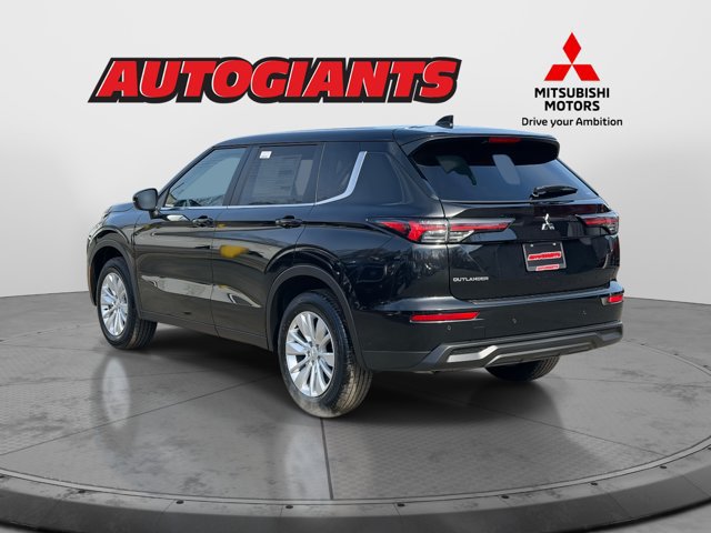 New 2026 Mitsubishi Outlander ES AWD/4WD image 3