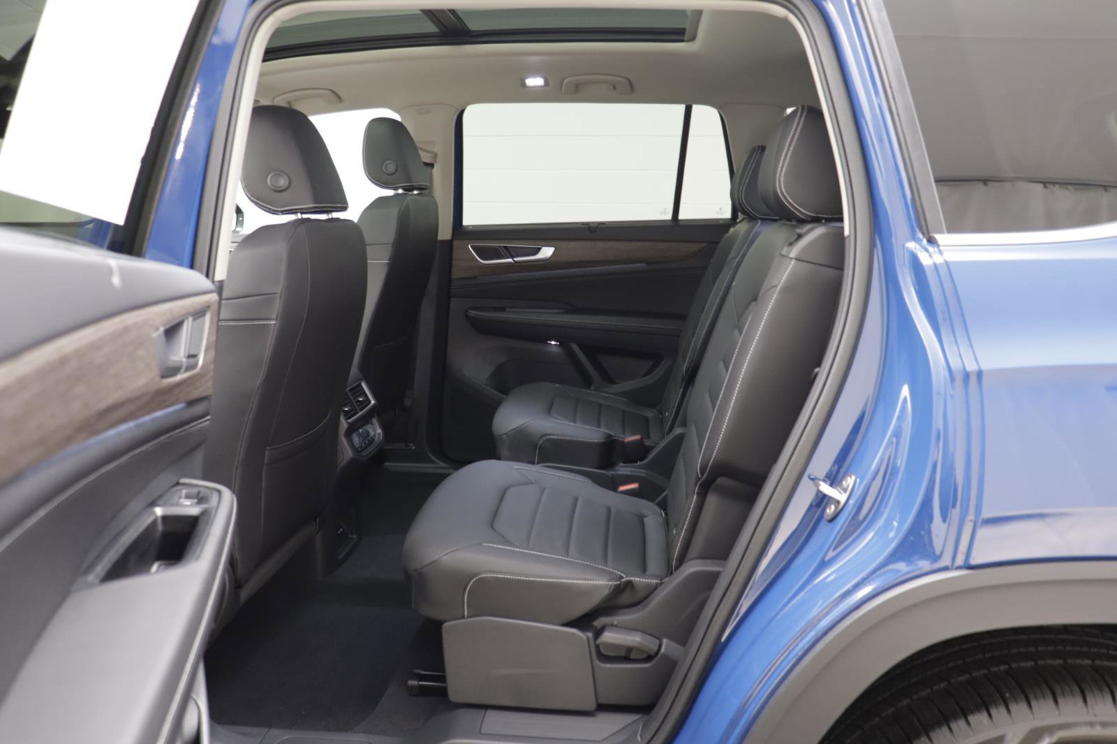 New 2026 Volkswagen Atlas SEL image 13