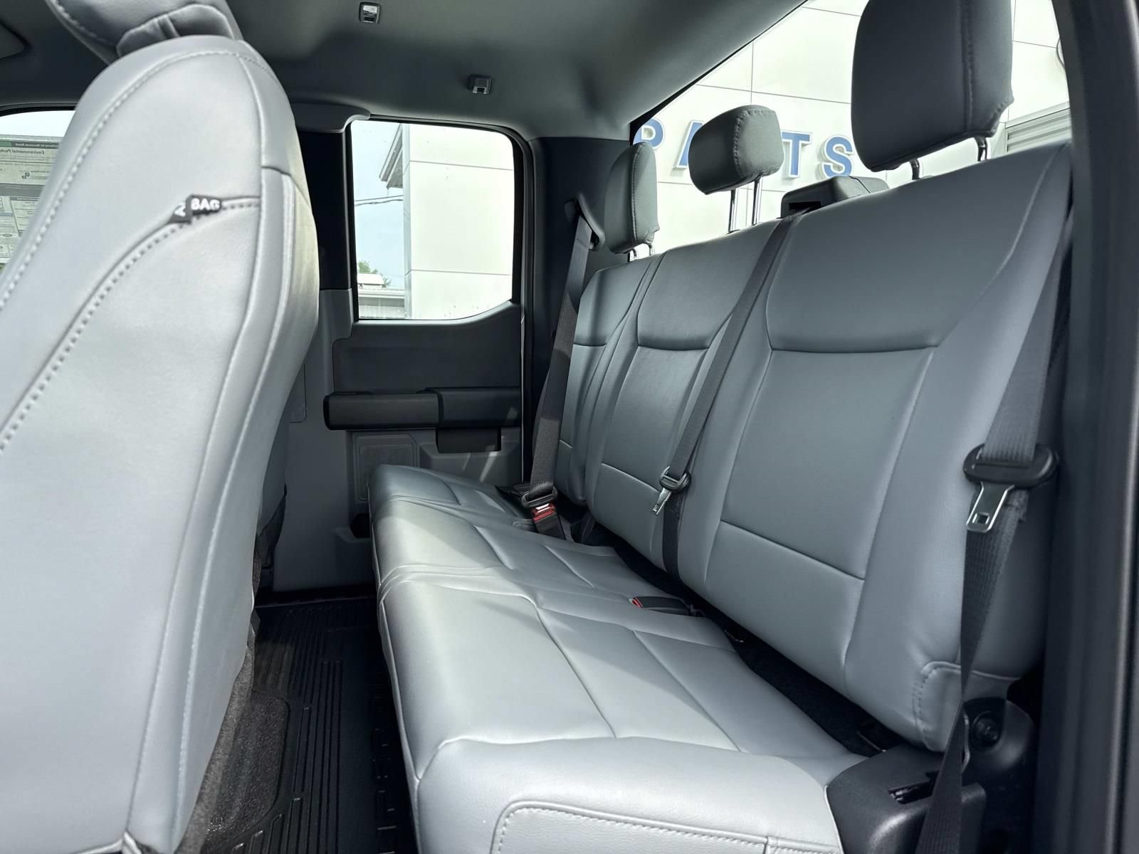 New 2026 Ford F250 XL w/ XL Off-Road Package AWD/4WD image 11