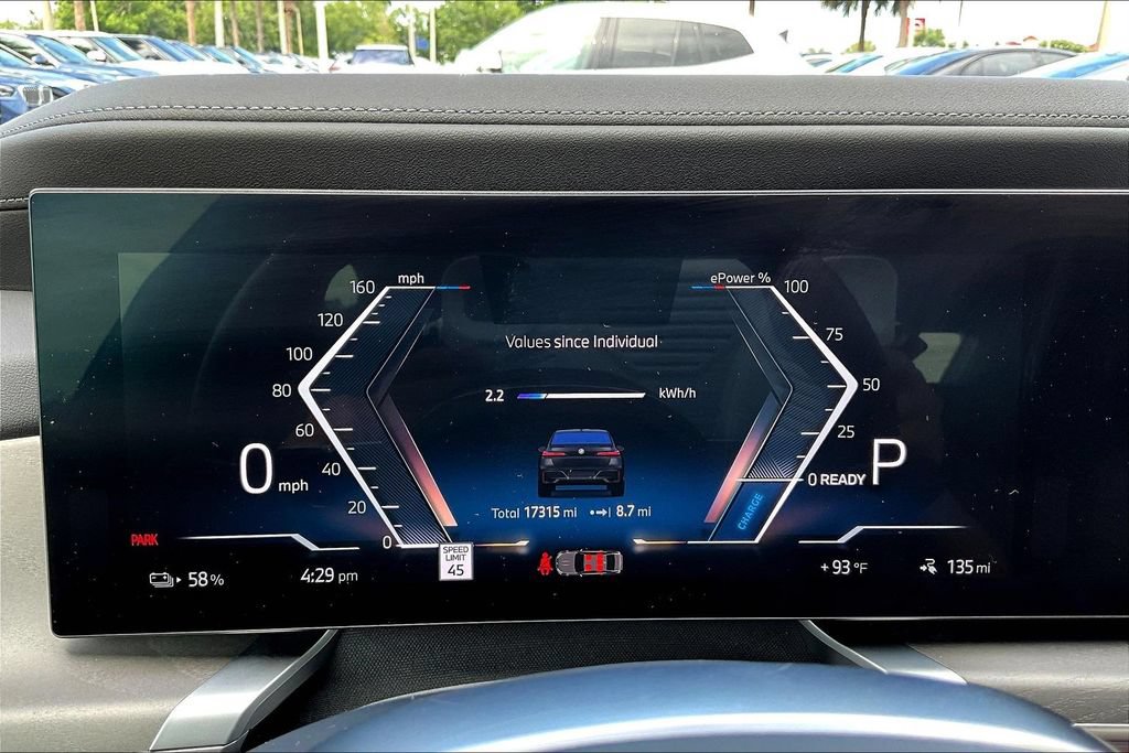 Used 2023 BMW i7 xDrive60 AWD/4WD image 13