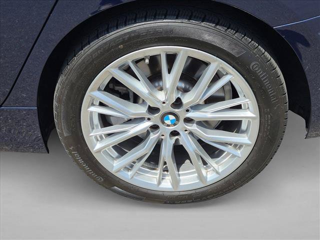 Used 2023 BMW 330i Sedan w/ Premium Package RWD image 22