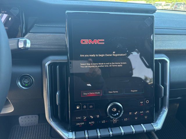 New 2026 GMC Acadia Denali Ultimate image 18