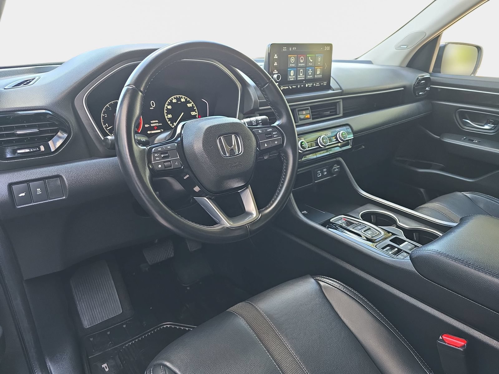 Certified 2024 Honda Pilot Touring image 19