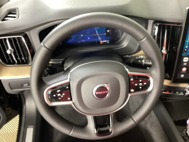 New 2026 Volvo XC60 T8 Plus w/ Protection Package Premier AWD/4WD image 29