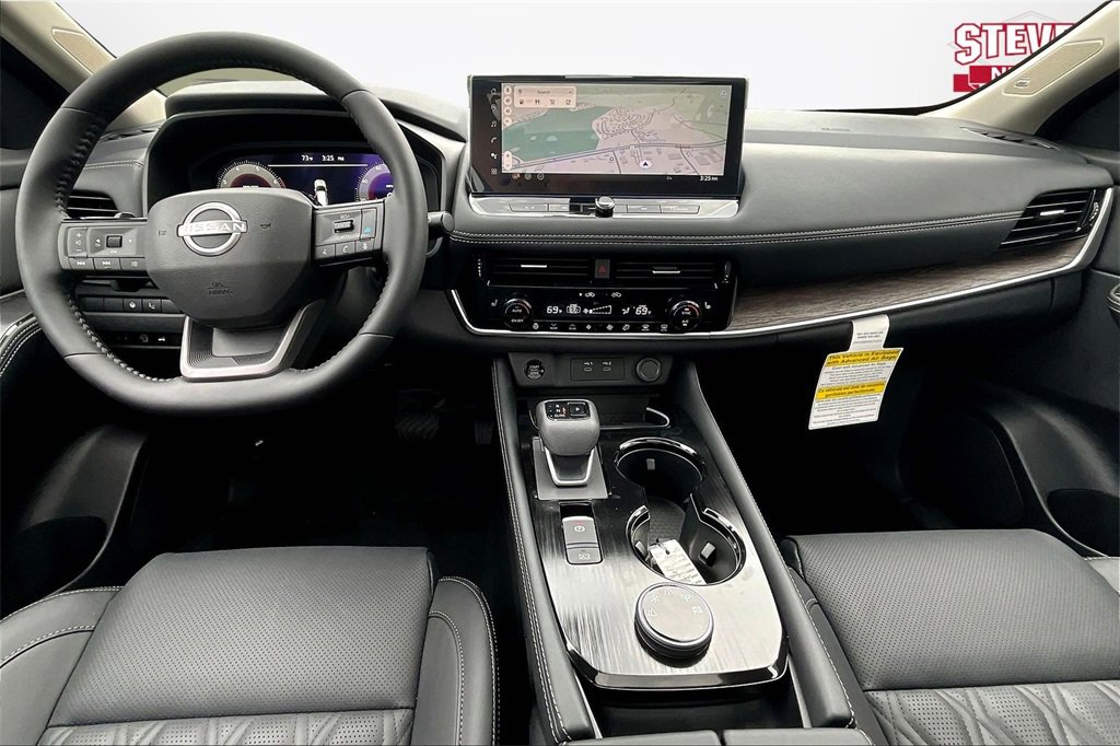 New 2026 Nissan Rogue Platinum image 5