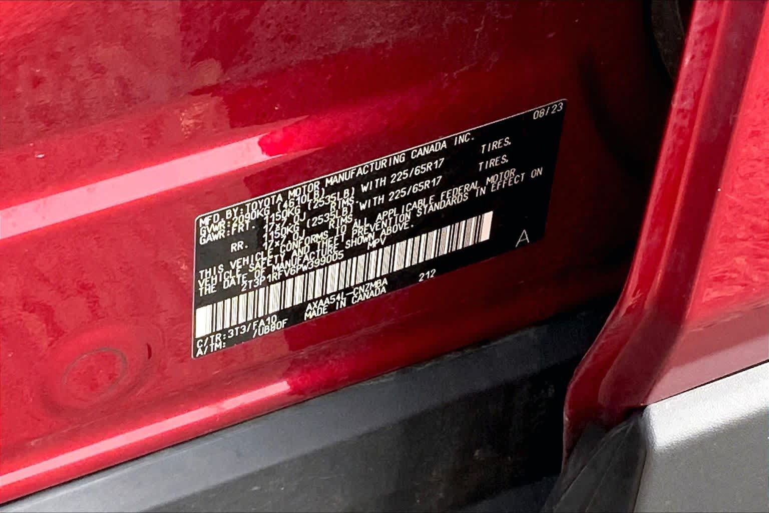 Used 2023 Toyota RAV4 XLE AWD/4WD image 37