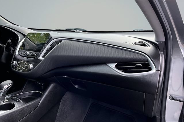 Used 2024 Chevrolet Malibu LT FWD image 25