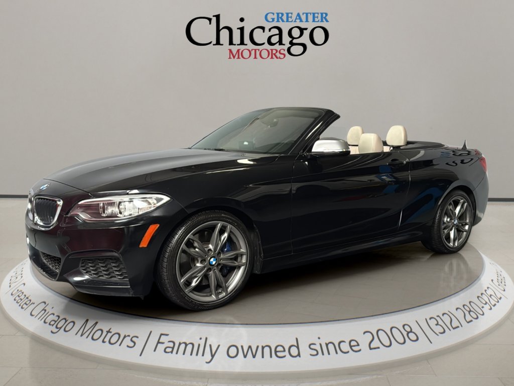 Used 2016 BMW M235i Convertible image 8