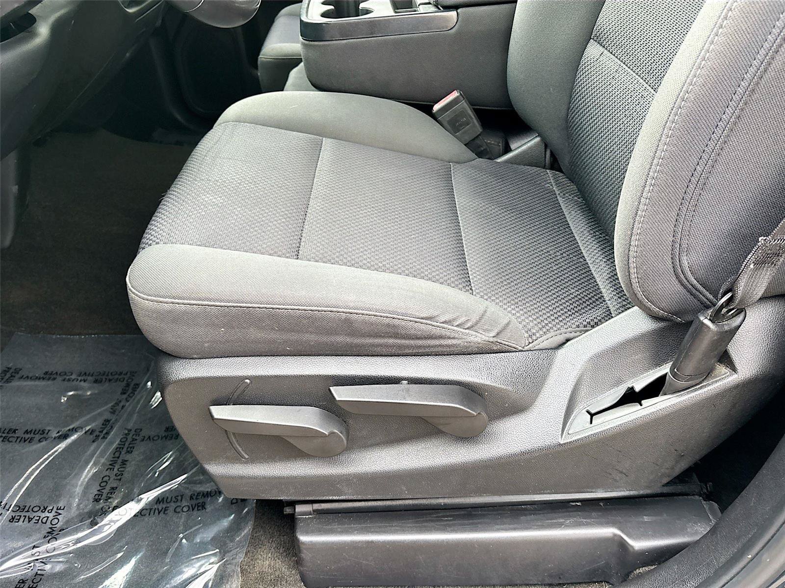Used 2018 Chevrolet Silverado 1500 LT RWD image 18