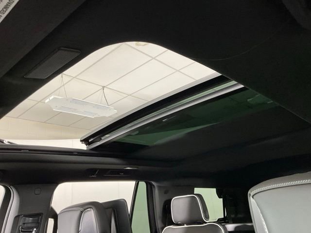 New 2026 GMC Yukon AT4 Ultimate w/ LPO, Floor Liner Package image 26