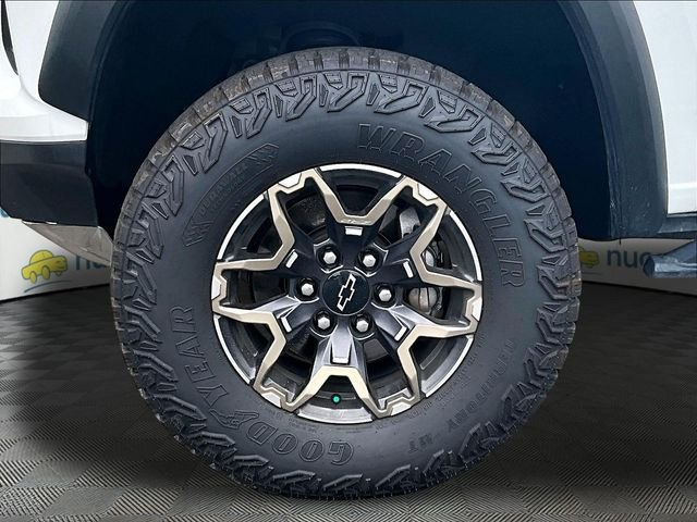 Used 2024 Chevrolet Colorado ZR2 AWD/4WD image 29