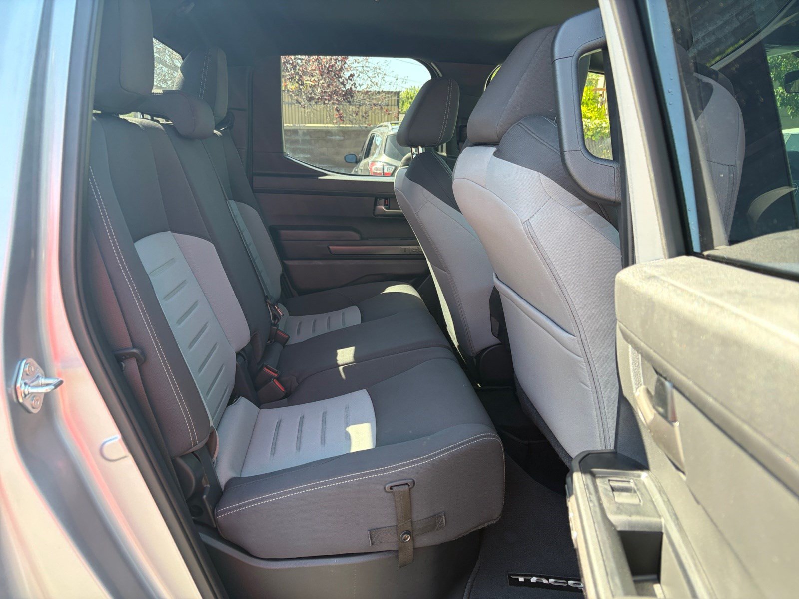 Certified 2025 Toyota Tacoma TRD Sport AWD/4WD image 16
