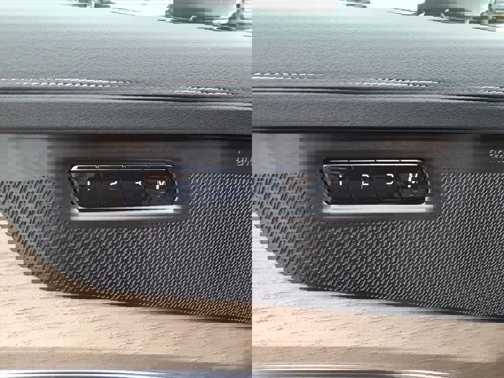 New 2026 Volvo XC90 B6 Ultra image 17